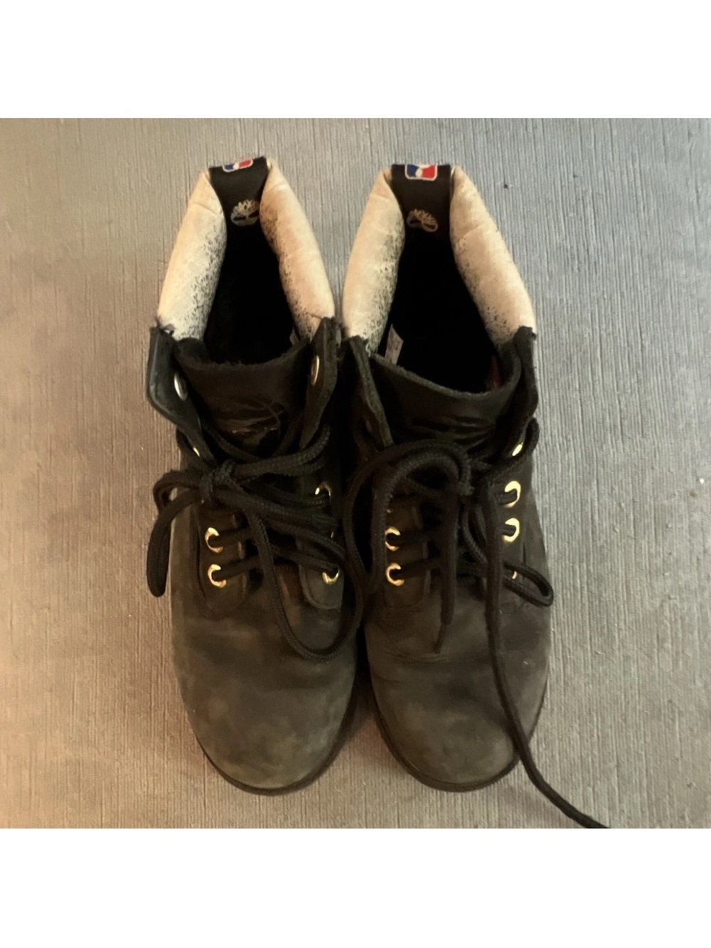 Timberland Black Suede Green Lace-Up Ankle Boots with NBA label size 2.5 kids